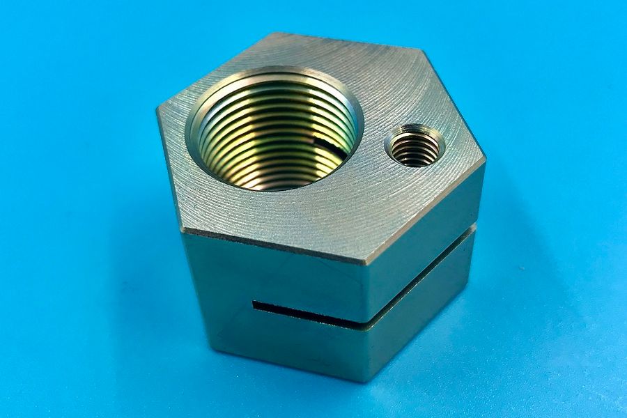 RSR CENTRE LOCK REAR HUB NUT